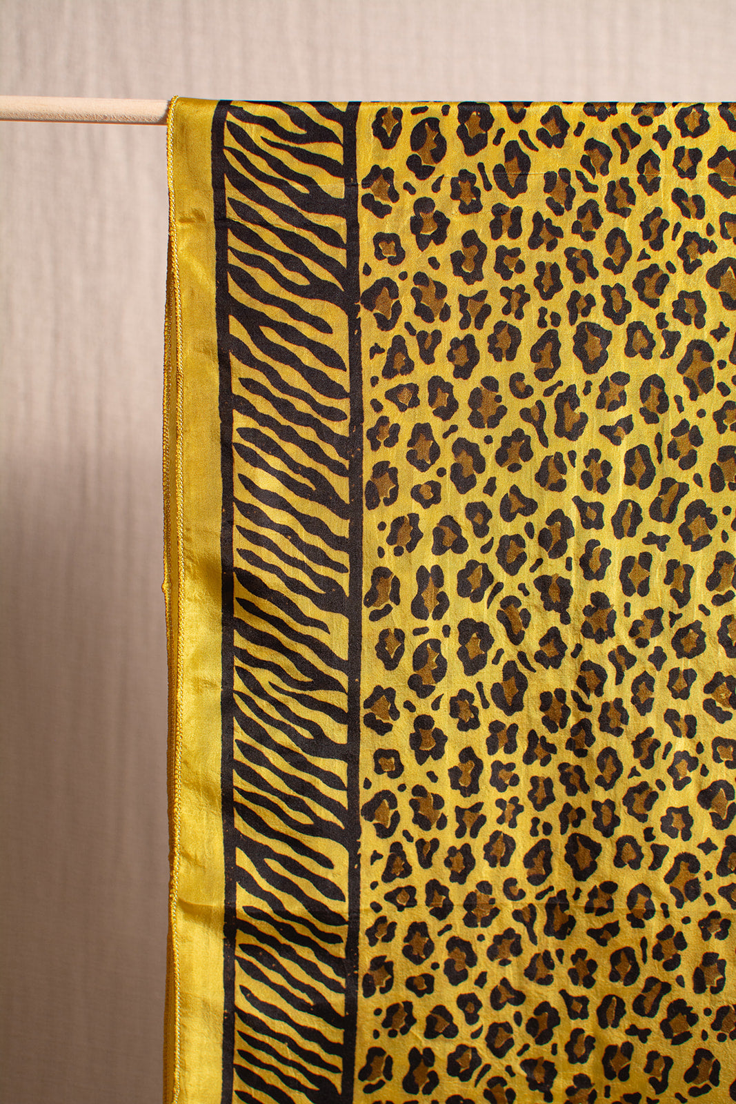 Leopard Print Stole