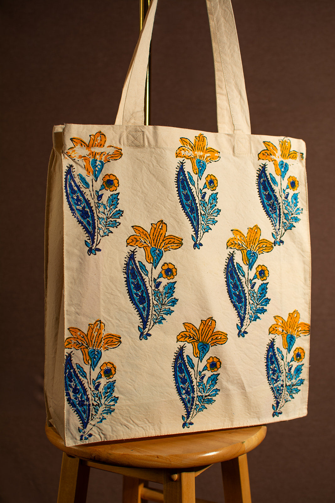 Nargis Tote Bag